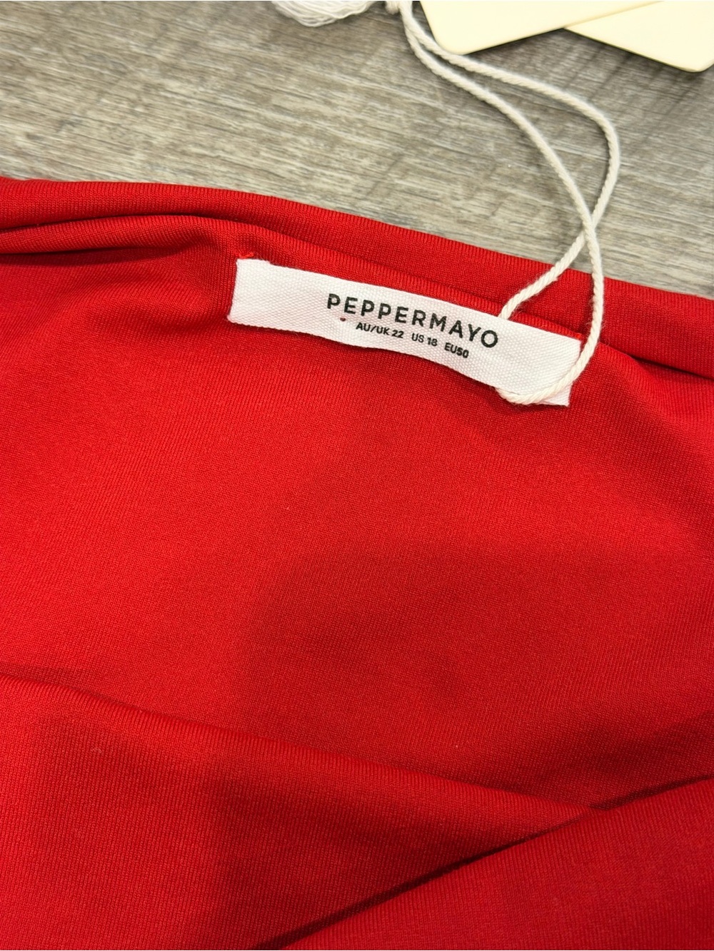 Peppermayo Solace Soul Twist Shoulder Top Red Off Shoulder Cropped NWT Sz US 18 - Picture 6 of 9